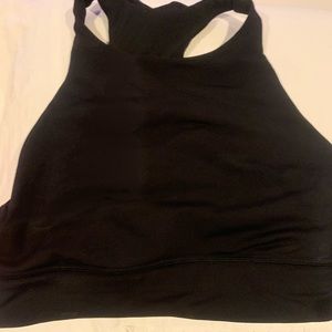 Lululemon crop to, size 8